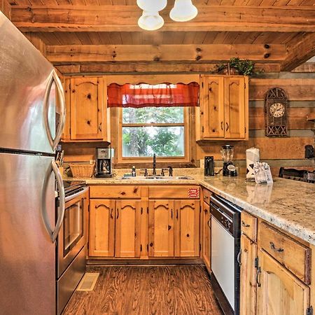 Gatlinburg Escape With Hot Tub, Deck And Mtn View Exterior foto