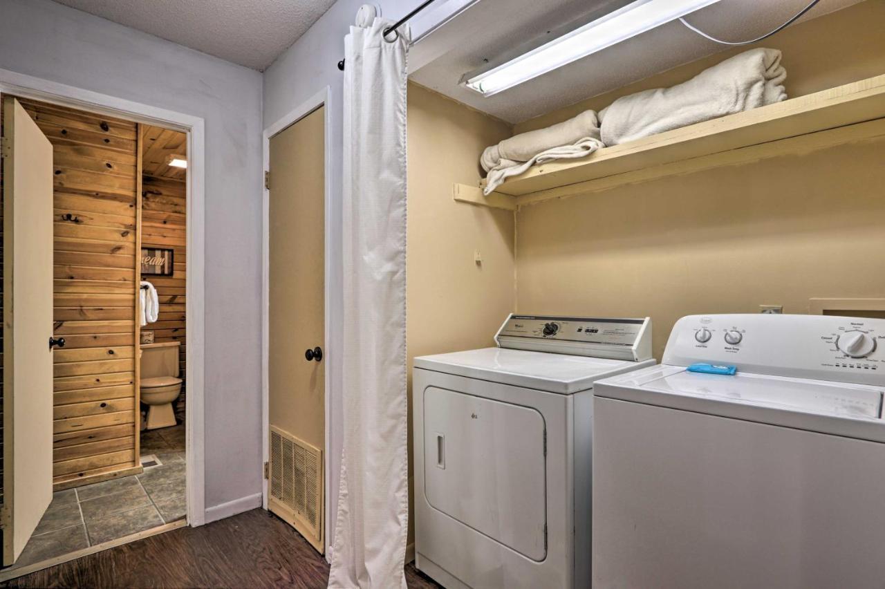 Gatlinburg Escape With Hot Tub, Deck And Mtn View Exterior foto