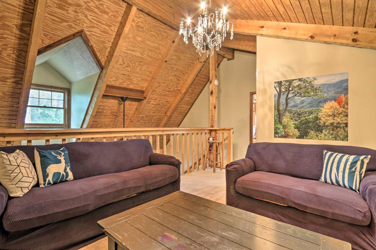 Gatlinburg Escape With Hot Tub, Deck And Mtn View Exterior foto