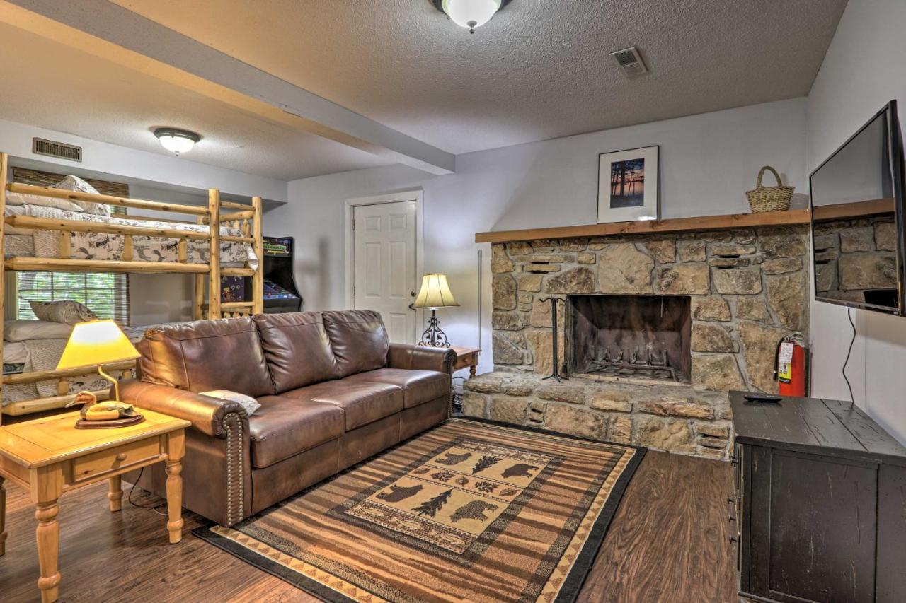 Gatlinburg Escape With Hot Tub, Deck And Mtn View Exterior foto